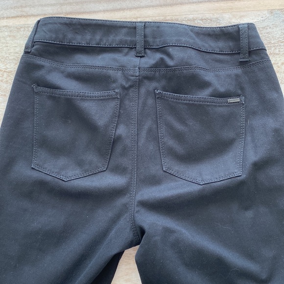 WHBM Skinny Flare Black Pants - Picture 4 of 5